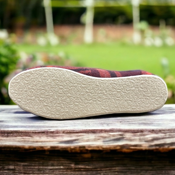 NIB Toms Belmont Faux Shearling Slip On Loafers Flats Red Plaid 8 38.5 - Picture 9 of 11